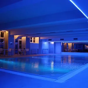 Und 3* Berlin